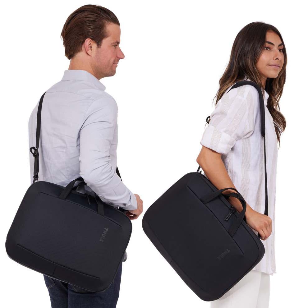 Thule Subterra 2 laptop attaché black, interior organiser pockets and key lash fob
