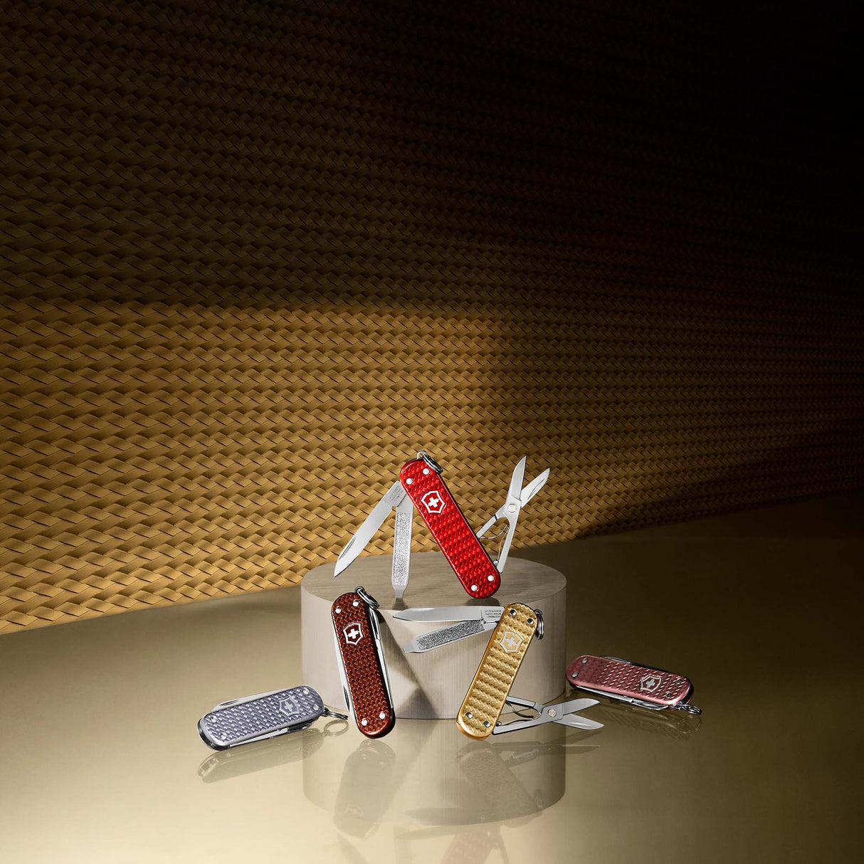 Victorinox Classic SD Precious Alox Rose Swiss Army Knife