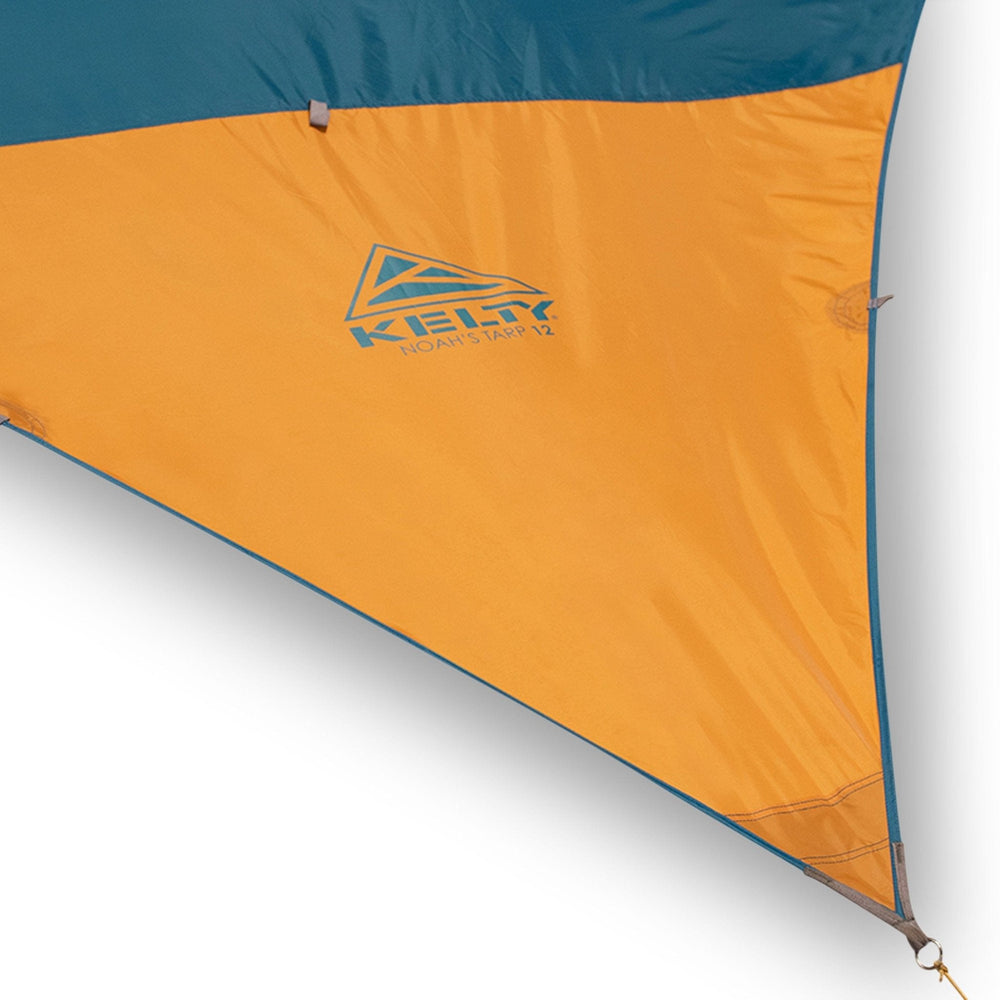 Noah's Tarp 16