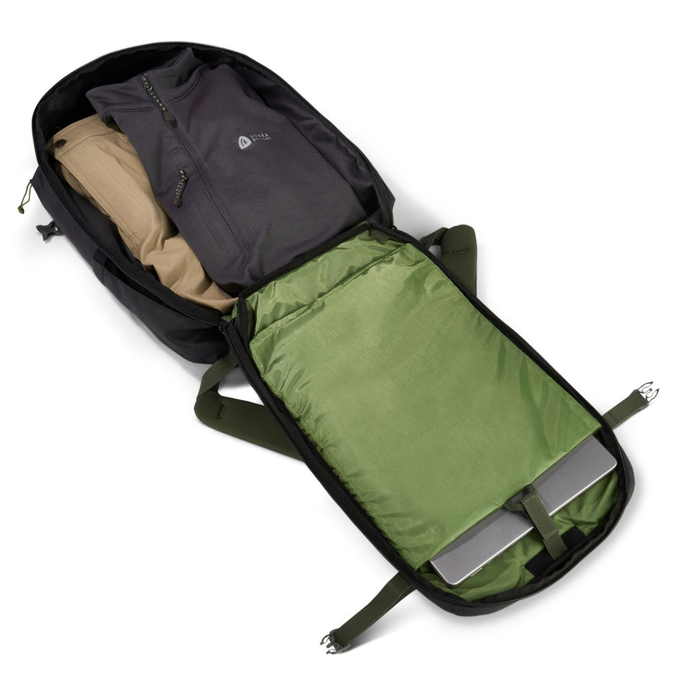 Redwing Traveler 30L Backpack - Black