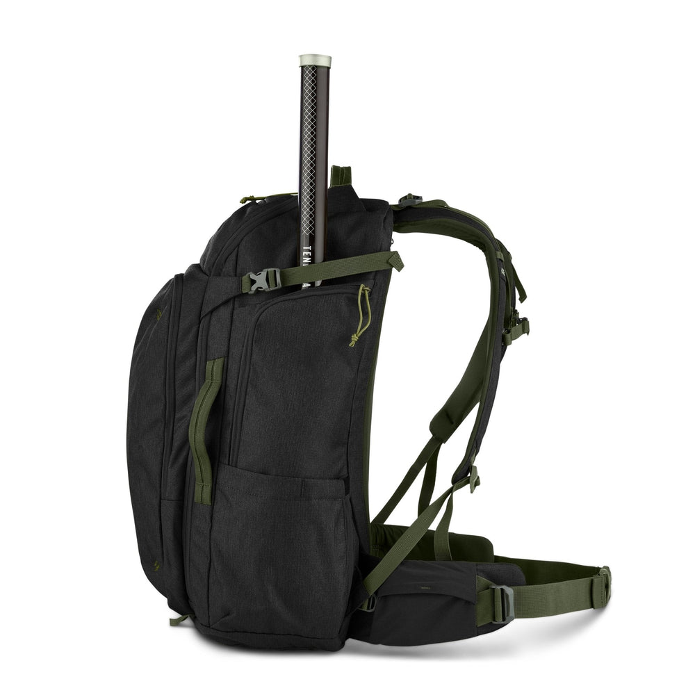 Redwing Traveler 40L Backpack - Black