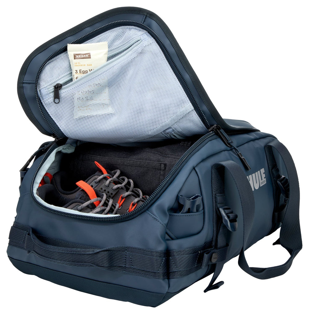 Thule Chasm 30L Duffel - Darkest Blue