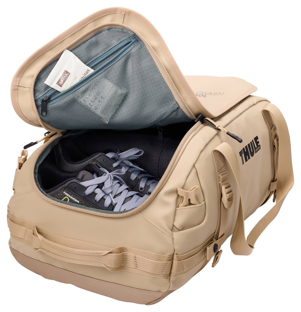 Thule Chasm 40L Duffel - Soft Beige