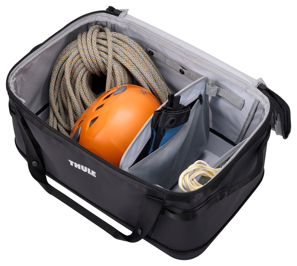 Thule Chasm Gear Hauler 55L - Black