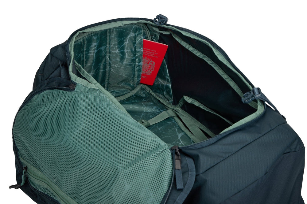 Thule Landmark 60L Travel Pack - Darkest Blue