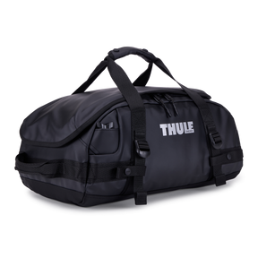 Thule Chasm duffel 30L in black tarpaulin, front view