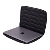 Thule Gauntlet MacBook Pro sleeve 14in in black, detail of the padded interior lining