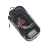Thule packing cube x-small in Pond Gray, close-up of the YKK zipper pull