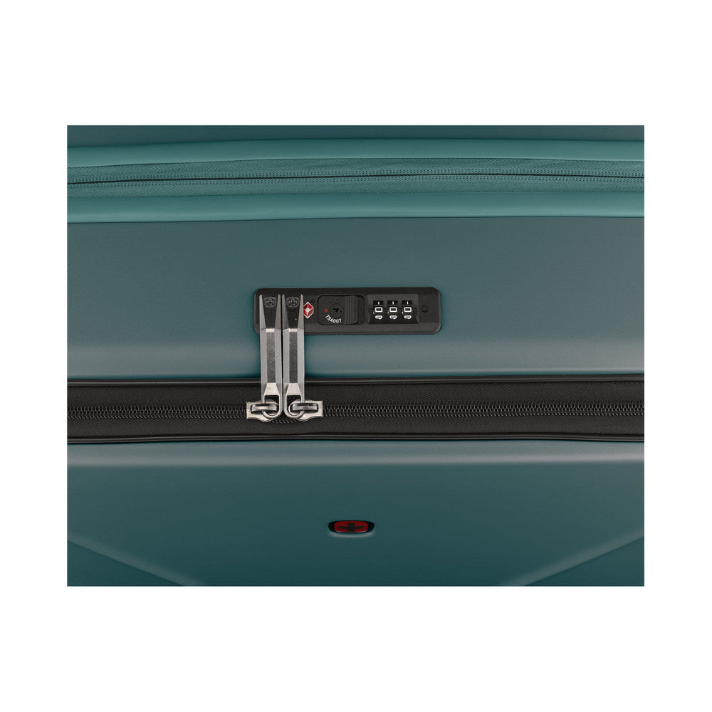 Wenger Amplix Luggage Set With USB and Laptop Compartment