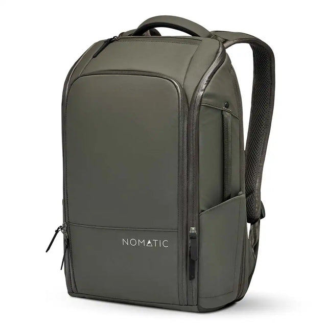 Nomatic Backpack 14L Olive, front view