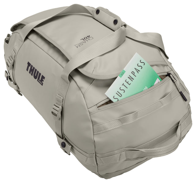 Thule Chasm Duffel 40L — Soft Sand