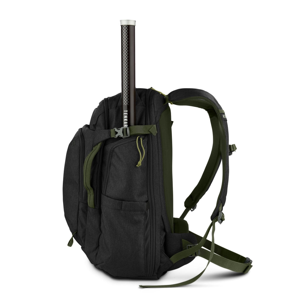 Redwing Traveler 30L Backpack - Black