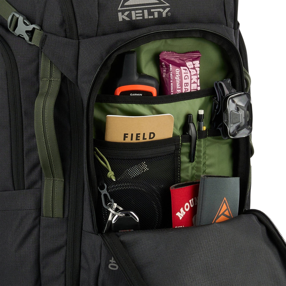 Redwing Traveler 40L Backpack - Black