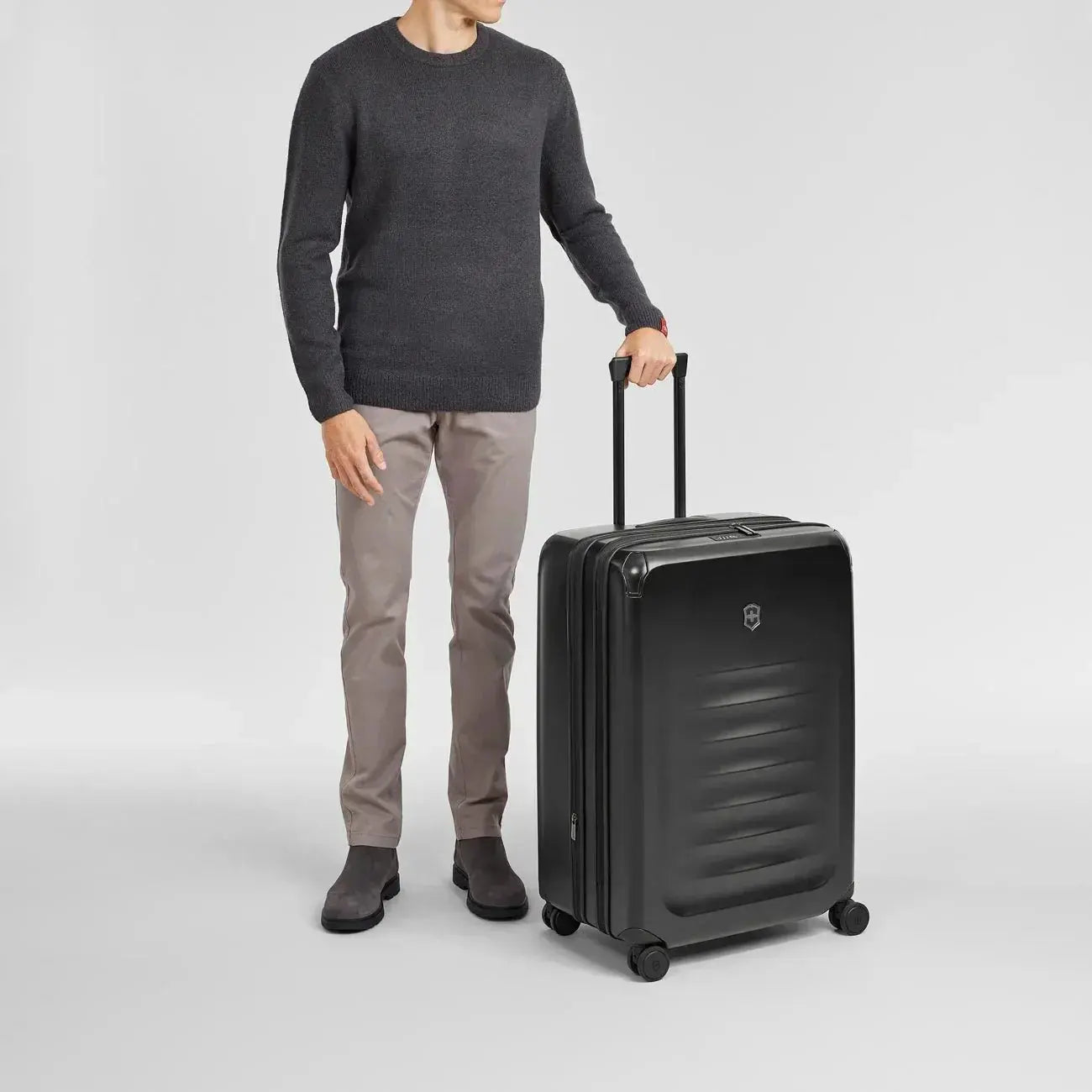 Spectra Expandable Large Luggage Case Durable Polycarbonate Victorinox