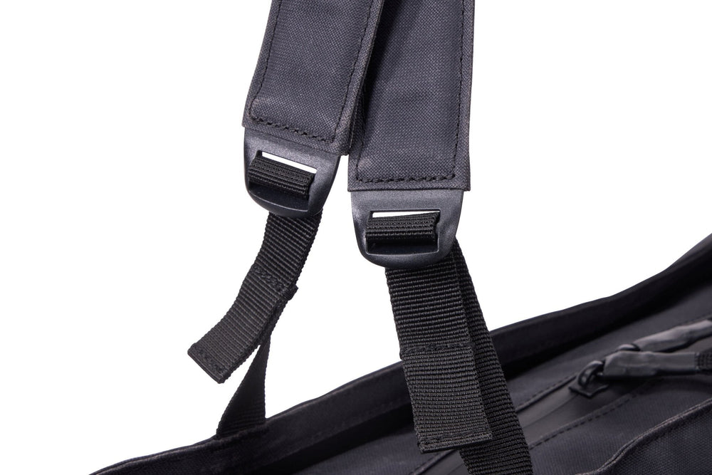 Thule Aion Tote Bag - Black
