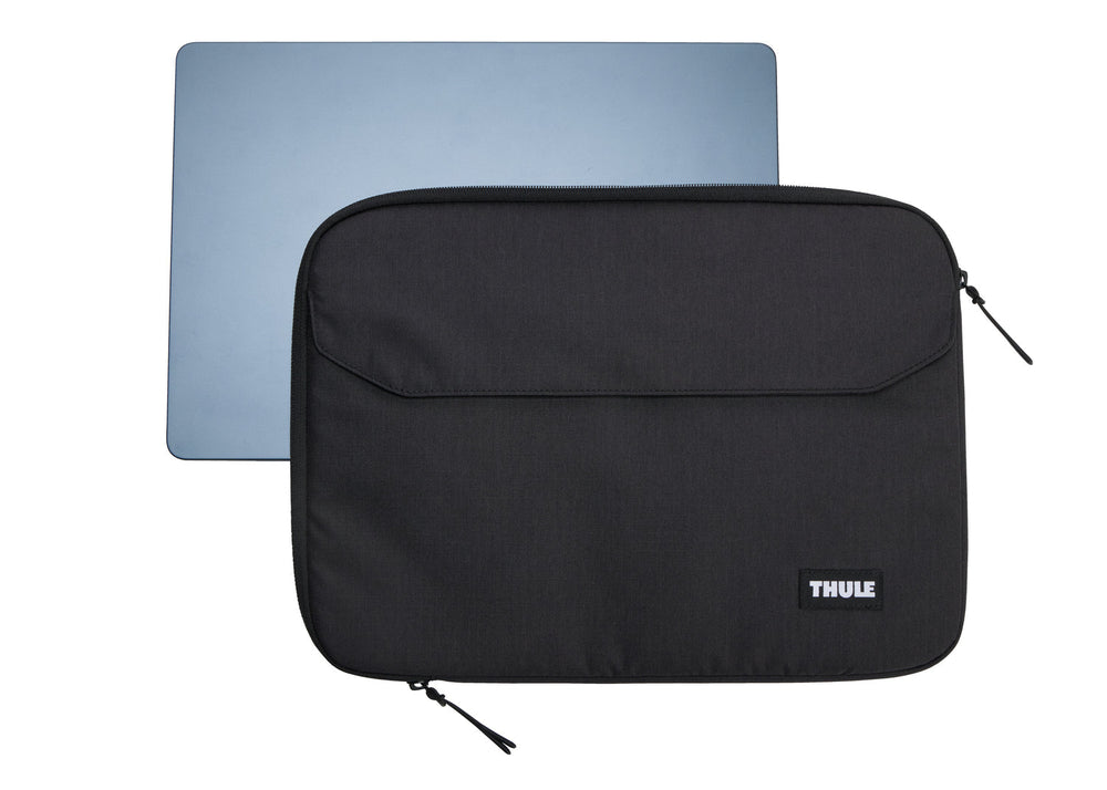 Thule Lithos Sleeve MacBook Air 15" - Black