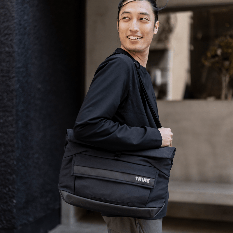 Thule Paramount Crossbody 14L - Gentle Beige
