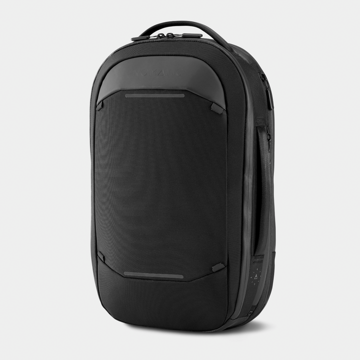 Nomatic Navigator Pack 15L in black, front angle