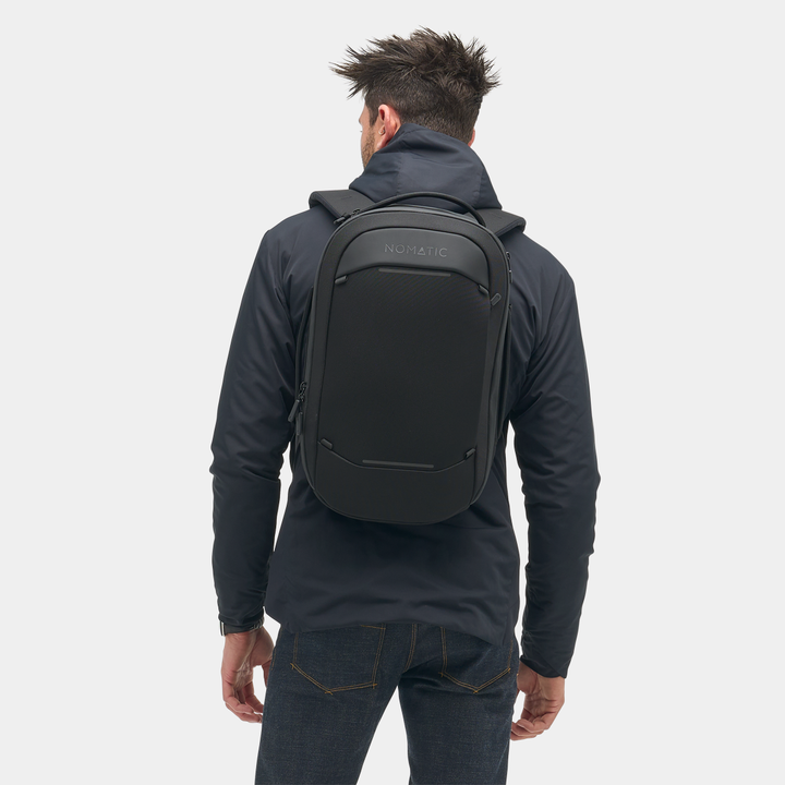 Nomatic Navigator Pack 15L in use