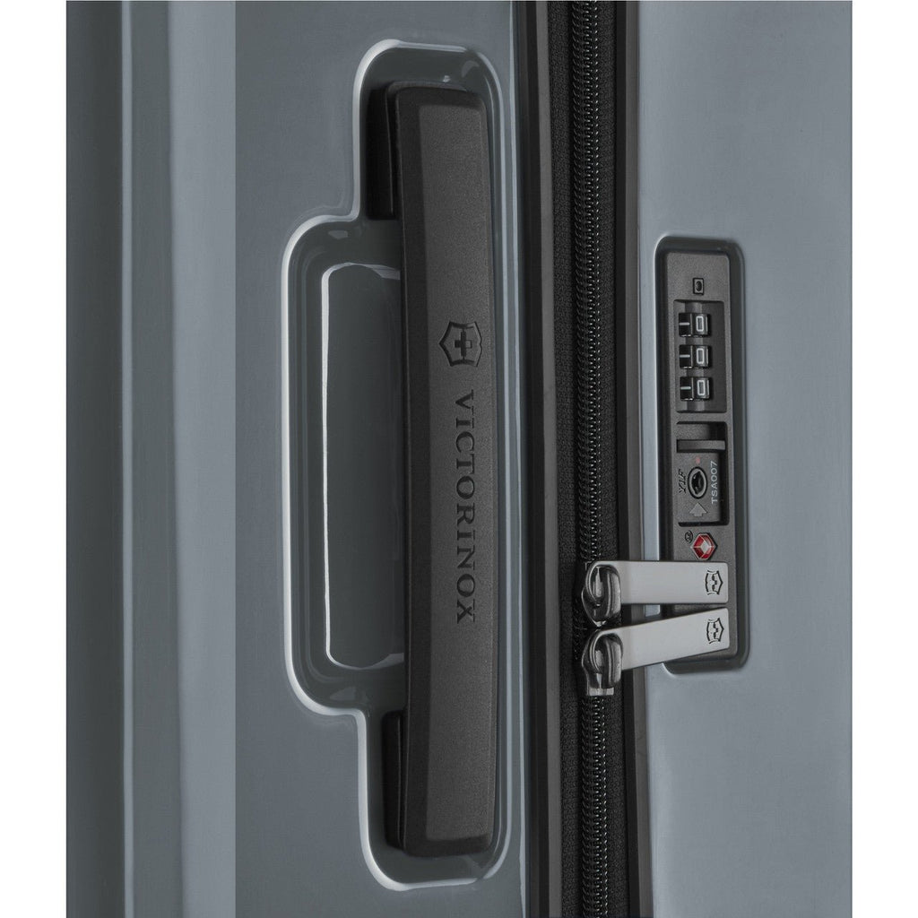 Victorinox Airox Ultra Light Polycarbonate Large Suitcase 98L